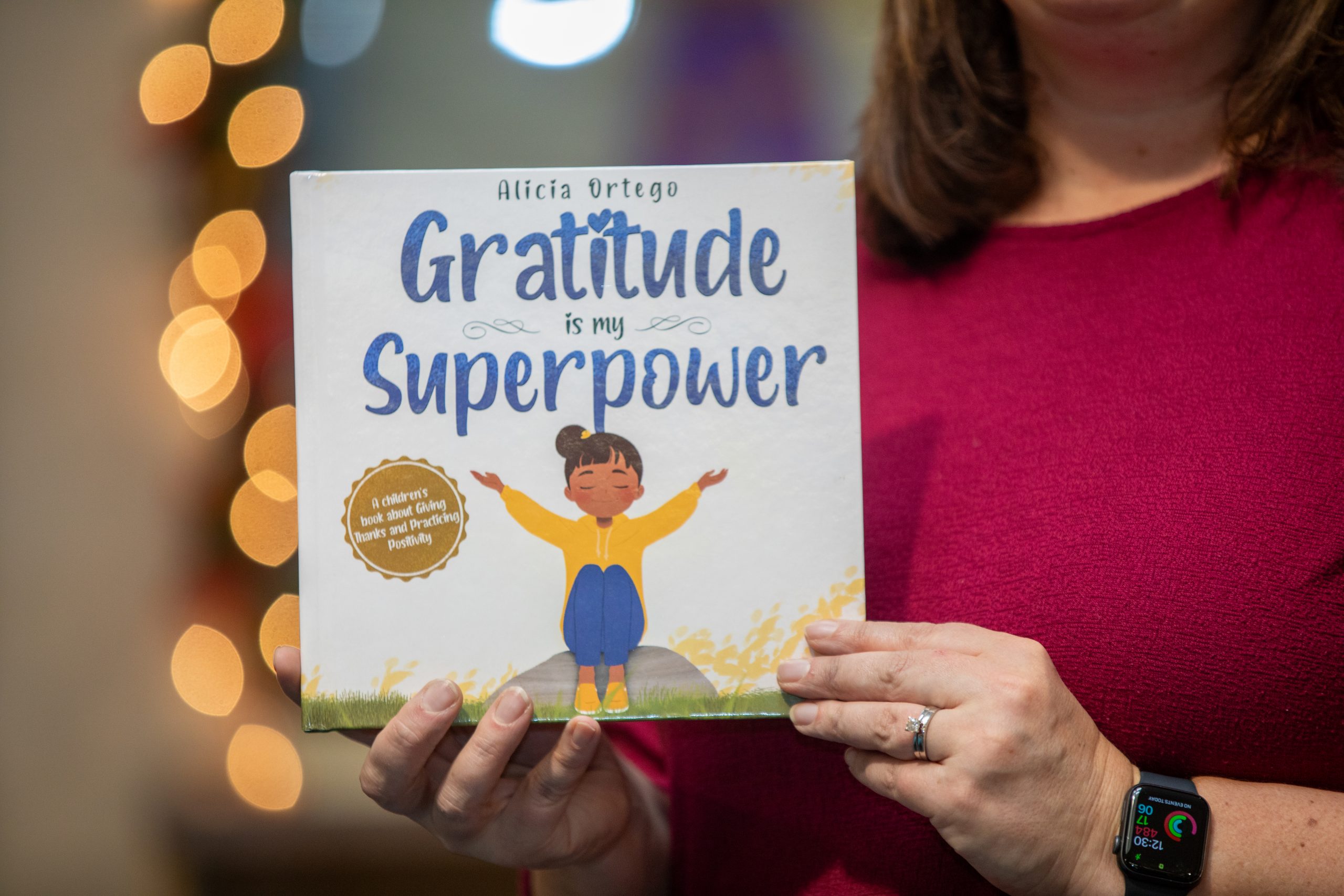 The front cover of "Gratitude is my Superpower" by Alicia Ortego.